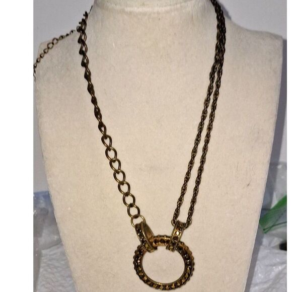 A Women's Bronzy Brass Steampunk Statement Necklace Ornate Quirky Chain - Picture 1 of 11